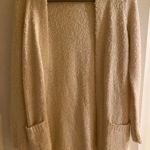 Full tilt cream cardigan!